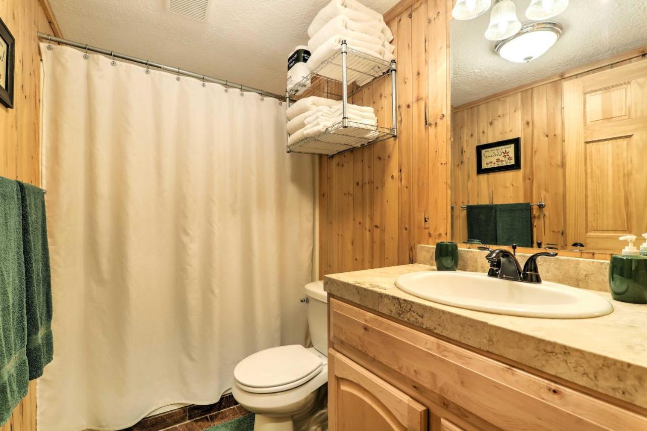 Cozy Utah Cabin With Deck And Fire Pit! Duck Creek Village Luaran gambar